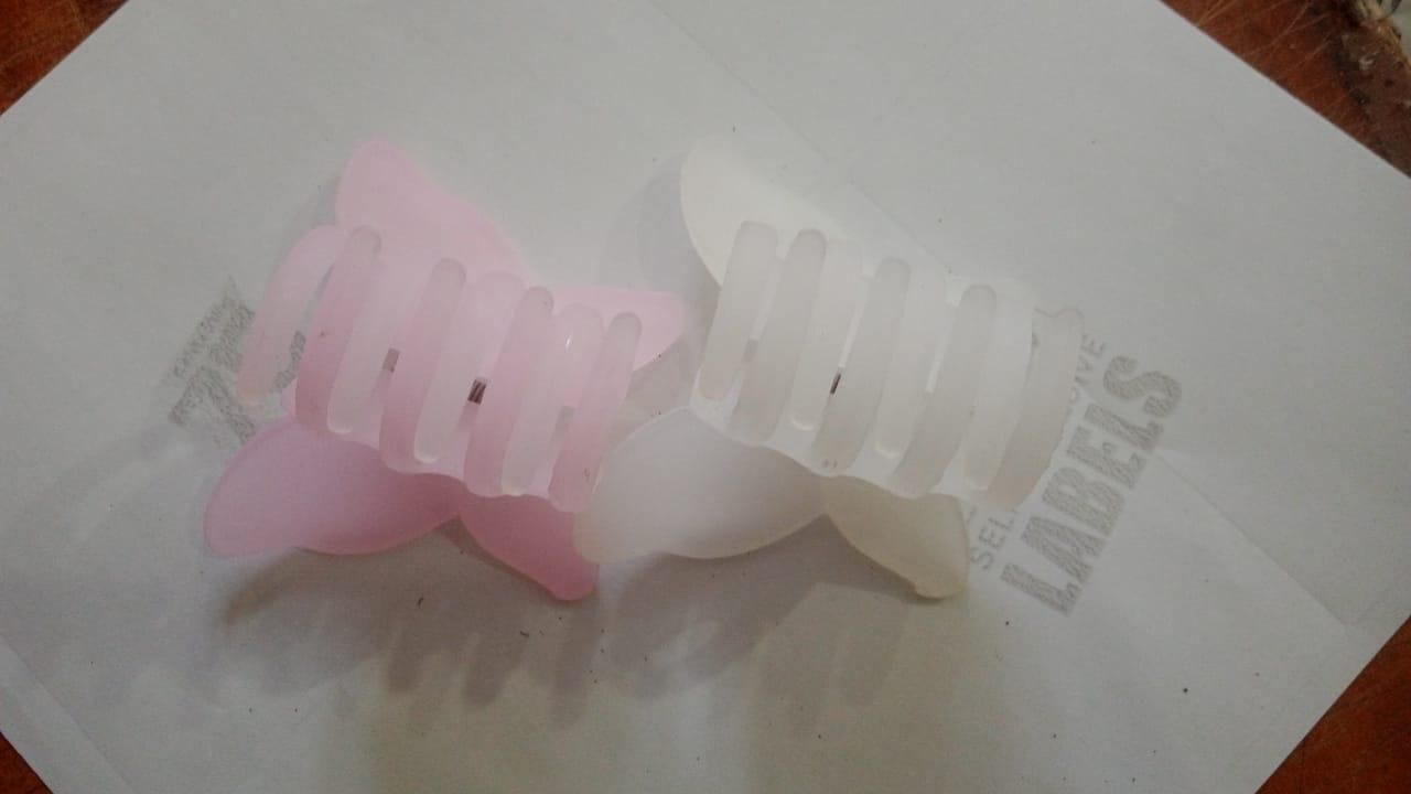 Trendy fashion Butterfly Non-Slip Clip (Pack of 4)
