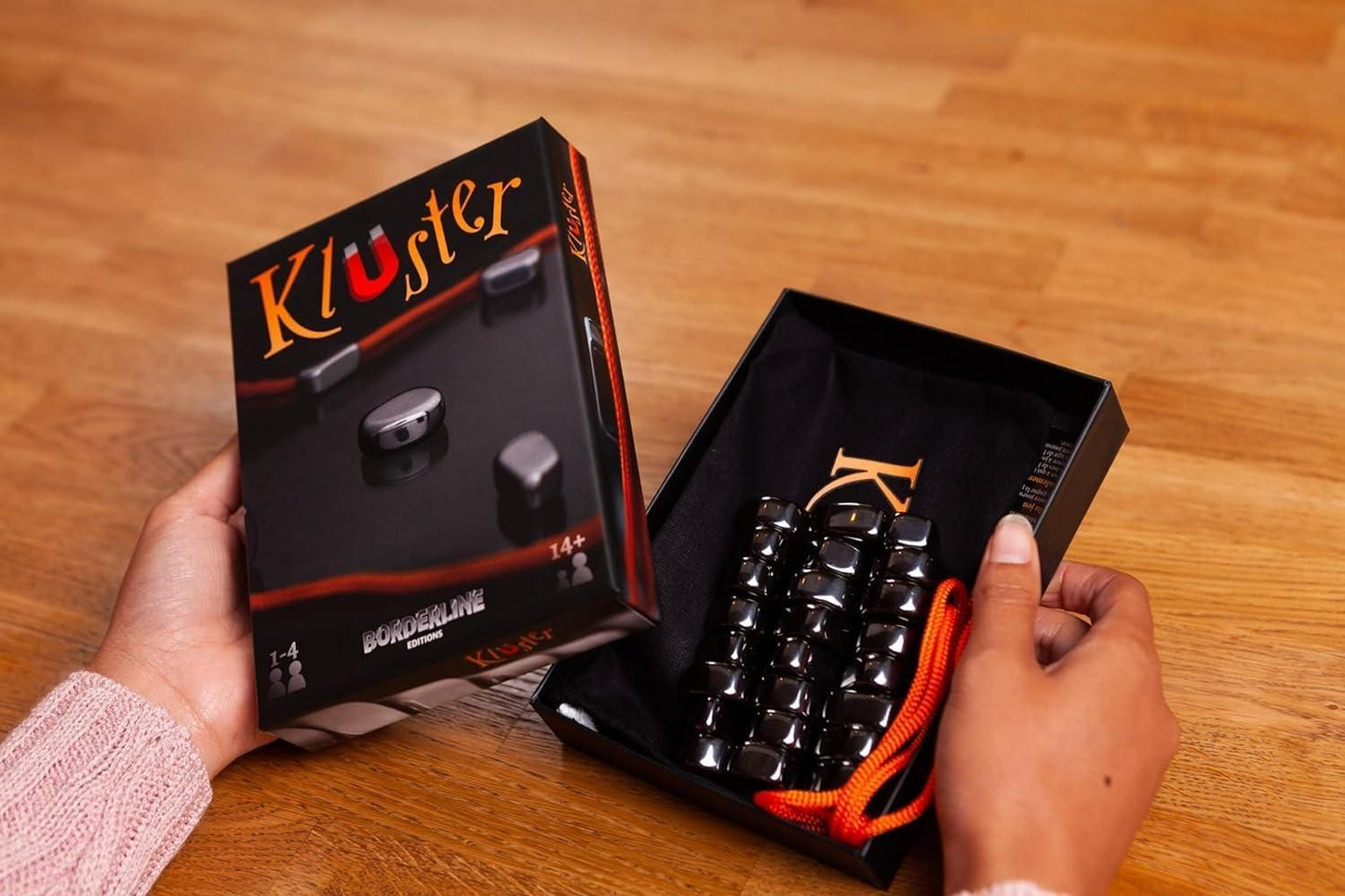 Magnet Cluster Game